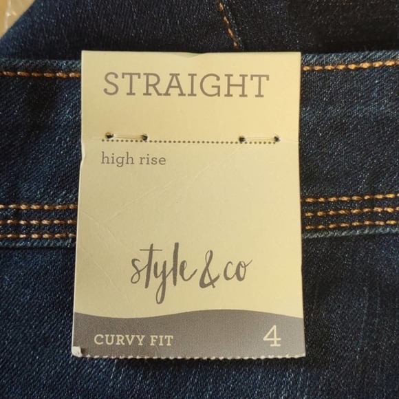 Style & Co Straight Leg High Rise Curvy Jeans 4 - Picture 6 of 9